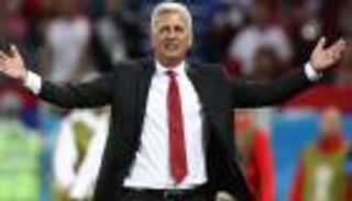 بقرار غير متوقع.. بيتكوفيتش يصدم نجوم الجزائر في أوروبا