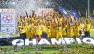 أغنية جديدة للإمبراطور.. الوصل يحتفل بالدوري الإماراتي (فيديو)