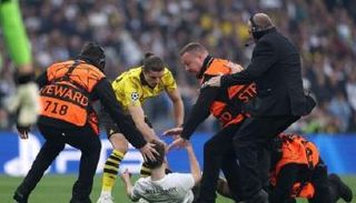 اقتحام الجماهير لنهائي دوري أبطال أوروبا