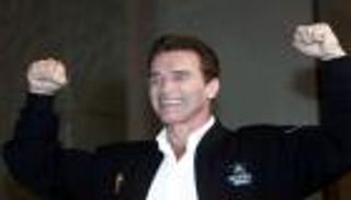 بعد 3 سنوات من طلاق بدد نصف ثروته.. أرنولد شوارزنيغر يصبح مليارديرا