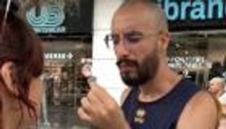 معرف رمزي و«عناق الغرباء».. سجن «تيكتوكور» جزائري بتهمة خدش الحياء