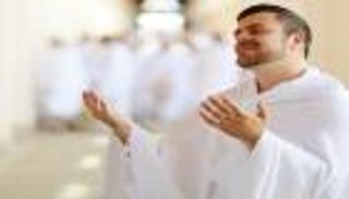 قبل البدء في مناسك الحج.. ماذا يفعل الحاج عند الميقات؟