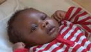 يتخلصان من 3 أبناء في لندن.. ونداء عاجل من الشرطة للأم