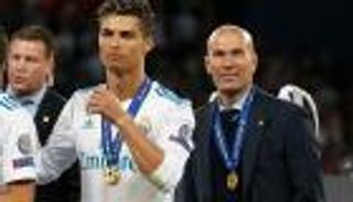 من كريستيانو رونالدو إلى زيدان.. الأساطير محظورة على قميص ريال مدريد