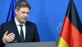 بمبلغ خيالي.. نائب مستشار ألمانيا يتحول لـ«إنفلونسر» على «تيك توك»