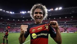 البرازيلي بيدرو ليما