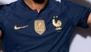 «الديك» شعار منتخب فرنسا.. قصة تعود للعصور الوسطى