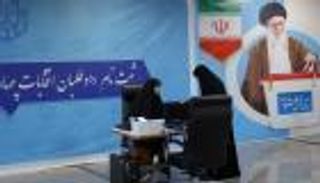 إصلاحي و5 محافظين.. كيف تنتخب إيران رئيسها؟