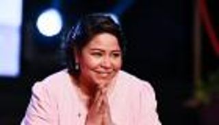 هل توقعت ليلى عبداللطيف خطوبة شيرين عبدالوهاب؟