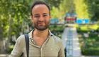 بوساطة عمانية.. إطلاق سراح فرنسي كان محتجزا في إيران