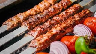 الكباب المشوي على الطريقة المصرية