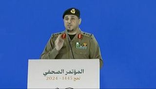 العقيد طلال الشلهوب خلال المؤتمر الصحفي