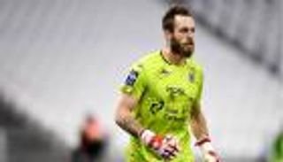 أزمة حراسة المرمى في الجزائر.. رسالة إنقاذ من فرنسا