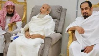 مفتي السعودية يستقبل المستفتين بمشعر منى