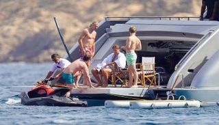 هالاند في الإجازة