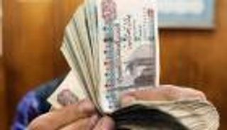 تخفيف وشيك للأعباء الضريبية على العاملين في مصر.. خبير يوضح المنافع الاقتصادية