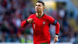 كريستيانو رونالدو قائد منتخب البرتغال