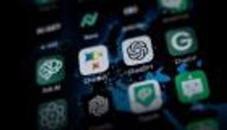 روبوتات الدردشة بالذكاء الاصطناعي تقع في «فخ» الروس