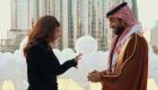 نور ستارز.. مؤثرة عراقية تقع في غرام «هاكر»