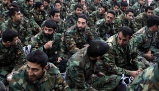 عناصر من الحرس الثوري الإيراني- أرشيفية