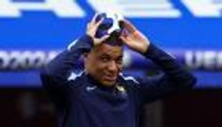 تخلى عن «النينجا».. مبابي يظهر بالقناع المنتظر في يورو 2024 (صور)