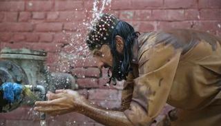 قطرات المياه الملطفة للحرارة