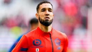 نبيل بن طالب، نجم منتخب الجزائر