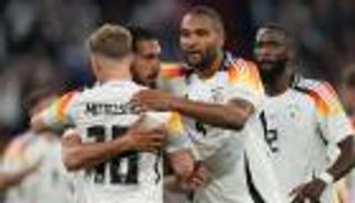 بين الفرحة والصدمة.. صراع الغوريلا وكلب البحر يؤرق ألمانيا في اليورو