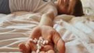 التسمم الدوائي.. ما هي أعراضه وأسبابه وطرق العلاج والوقاية؟