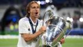 القادسية السعودي طريق مودريتش لدخول تاريخ ريال مدريد