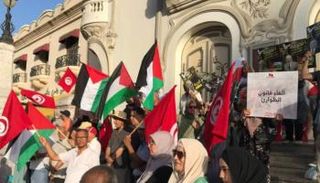 جانب من مسيرة جبهة الخلاص الإخوانية مساء أمس