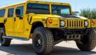 أبرز سيارات الـSUV والشاحنات التي لها تاريخ عسكري