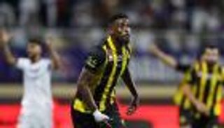 خطأ طبي وجراحة منقوصة.. كواليس غياب شراحيلي الطويل عن الاتحاد