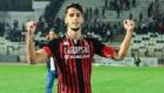 خطوة مقلقة للاعب جزائري آخر.. كيف منع بيتكوفيتش انتقال بلعيد إلى الأهلي؟