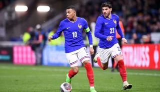 بث مباشر مباراة فرنسا وبولندا