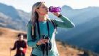 7 نصائح للتغلب على الحرارة أثناء السفر.. تكيف مع الظروف المناخية