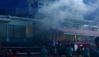 حريق ملعب مباراة بيراميدز وسموحة