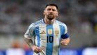 ميسي في المنزل.. والأرجنتين تواجه المجهول