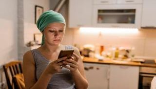 كيف أتعامل مع السرطان بمفردي؟