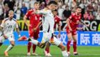 «سنتيمتر» يفجر جدلا كبيرا في يورو 2024 (صور)