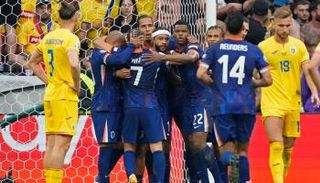 مباراة هولندا ورومانيا في يورو 2024