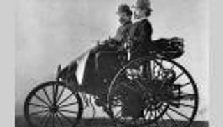 ما هي أول 10 سيارات بارزة صنعت في العالم؟