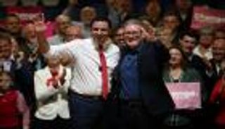 انتخابات بريطانيا.. «العمال» يتأهب للنصر وسوناك «سيقاتل للنهاية»