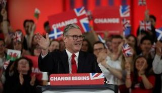 ستارمر في خطاب النصر - رويترز