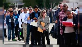 تباطؤ نمو الوظائف في الولايات المتحدة