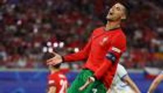 هل يعتزل دوليا؟.. 3 مؤشرات لانهيار إمبراطورية رونالدو مع البرتغال (تحليل)