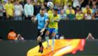 بـ10 لاعبين.. أوروغواي تطرد البرازيل خارج كوبا أمريكا 2024