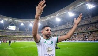 رياض محرز نجم الأهلي السعودي