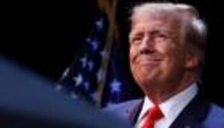 درس 2016.. «قلب العالم» جاهز لامتصاص «صدمة ترامب»