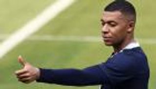 قبل صدام إسبانيا وفرنسا.. لماذا قرر مبابي عزل نفسه؟